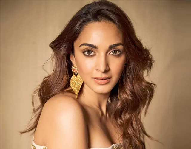 Kiara Advani Latest Glam Pics
